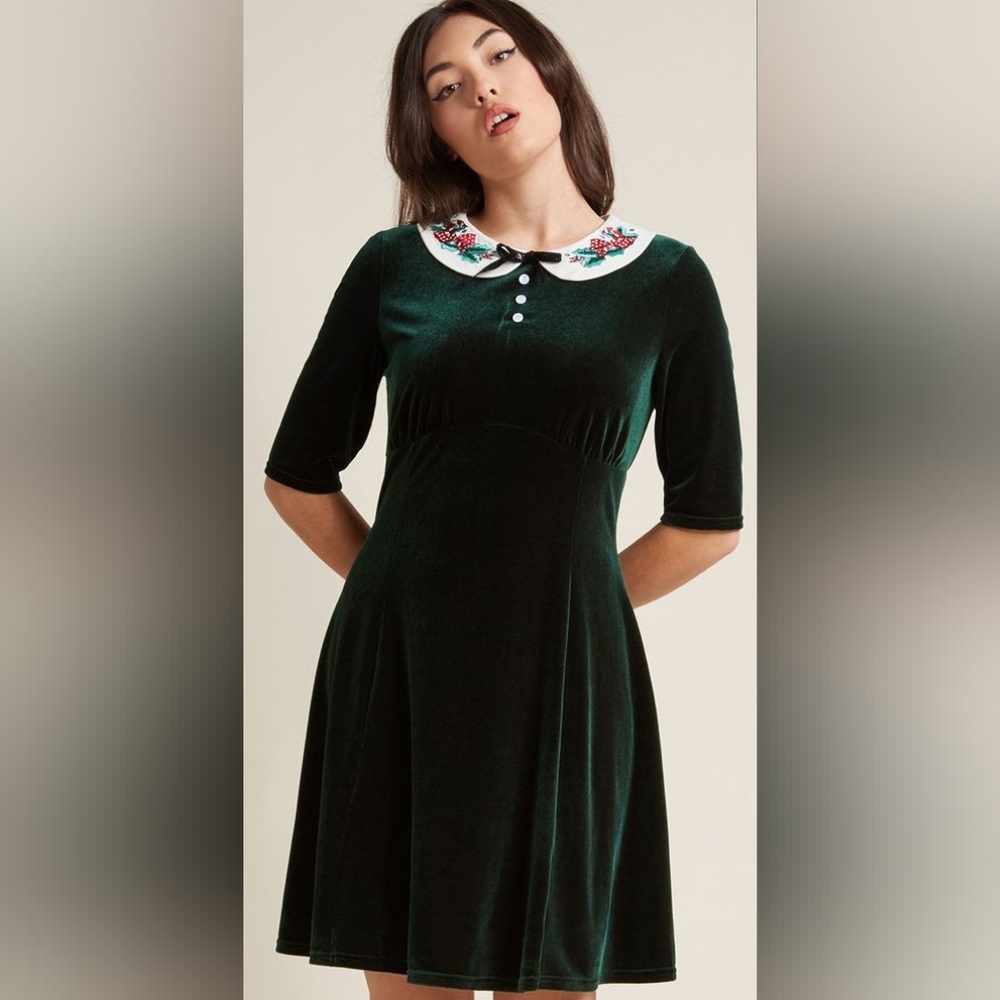 Hell Bunny Black and White Midi Dress with Peter Pan Collar M